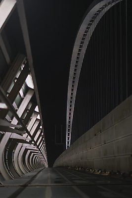 포토 JPG 해외이미지 유럽 도로 벽 여행 컨셉 패턴 건축양식 교통시설 모션 전등 조명 거리 미술 사람없음 빛 도시풍경 어둠 이탈리아 바위 도시 야간 연결 아스팔트 아래 통로 아치 질감 타운 공학 빛망울 방법 줄서기 반복 해외포토 자연요소 교육 건축 나라 길 교통 무늬 문화예술 풍경 돌_바위 방향 시설 위치 파일형식 이미지허브