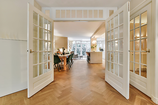 포토 JPG 해외이미지 의자 창문 식탁 실내 사람없음 인테리어 문 주방 오픈 심플 해외포토 디자인 가구 탁자 내부 파일형식 이미지허브