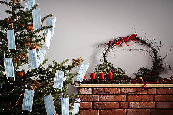 포토 JPG 해외이미지 전통 계절 행복 크리스마스장식 크리스마스 거실 가족 휴가 벽돌 크리스마스카드 실내 사랑 사람없음 장식 초록색 크리스마스트리 평화 기쁨 축하 황금 널 질병 12월 벽난로 전염 가치 수공예 내추럴 묘목 법정 신앙심 핸드메이드 가문비나무 해외포토 나무 기념일 감정 컬러 컨셉 의학 관계 카드_감사 내부 날짜 공예 감염 파일형식 이미지허브