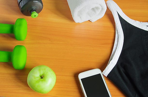 포토 JPG 해외이미지 라이프스타일 음료 음악 음식 스포츠 백그라운드 컨셉 신체 다이어트 과일 탁자 세포 건강 사람없음 목재 치료 빨간색 초록색 물 스마트폰 수건 운동 검은색 헤드폰 아령 장비 에너지 흰색 사과 몸무게 보디빌딩 비만 체육관 서식 칼로리 무거움 분실 얇은 적자 해외포토 자연요소 나무 컬러 음향기기 가구 재료 의학 문화예술 생활 핸드폰 스마트기기 위생용품 헬스 무게 몸매 파일형식 이미지허브