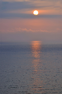 포토 JPG 해외이미지 파도 바다 자연 하늘 아침 사람없음 야외 햇빛 태양 일출 맑음 해외포토 주간 자연요소 날씨 노을 생태계 파일형식 이미지허브