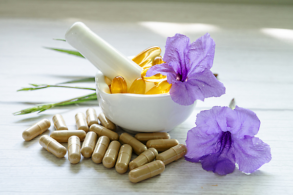 포토 JPG 해외이미지 꽃 건강 사람없음 알약 약 허브 유기농 절구 절구방아 해외포토 식물 웰빙 의학 도구 파일형식 이미지허브