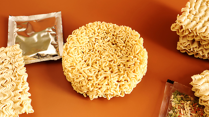 포토 JPG 해외이미지 전통 아시아 문화 음식 재료 건조 패스트푸드 파스타 스파게티 요리 동양인 사람없음 물 세트 노란색 일본 식사 저녁식사 중국 뜨거움 양념 맛 수프 밀 먹기 향신료 속도 국수 질감 웨이브 날것 향료 동쪽 점심식사 생식 순간 해로움 해외포토 자연요소 나라 컬러 컨셉 모션 곡류 서양음식 인종 면류 인스턴트 방향 향기 냄새 향미료 파일형식 이미지허브