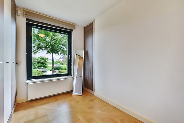 포토 JPG 해외이미지 주간 나무 창문 실내 사람없음 인테리어 문 심플 전신거울 해외포토 자연요소 식물 디자인 내부 거울 파일형식 이미지허브