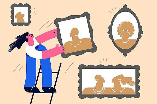 EPS 해외이미지 전신 여자 실루엣 액자 일러스트 사다리 사람모양 액자틀 한명 들기 상반신 성인 초상화 성인여자한명만 걸기 해외일러스트 모양 1 모션 촬영기법 틀 사람 도구 그림 여자한명만 성인여자만 파일형식 벡터 이미지허브