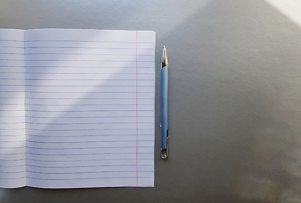 포토 JPG 해외이미지 템플릿 학생 교육 종이 선 백그라운드 컨셉 비즈니스 텍스트 학교 탁자 문구용품 사람없음 책 사무실 연필 펜 우주 다이어리 쪽지 공책 줄무늬 공백 흰색 기록 오픈 정상 디자이너 편지 편지지 책상 오브젝트 그림 문서 페이지 문제집 시트 패드 고립 목차 해외포토 직업 컬러 가구 무늬 학용품 필기구 사무용품 파일형식 이미지허브