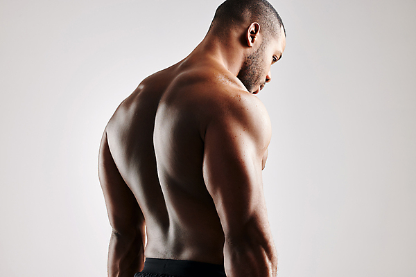 포토 JPG 해외이미지 남자 흑인 실내 한명 상반신 20대 성인 뒷모습 흰배경 근육질 등근육 성인남자한명만 해외포토 서양인 1 뷰포인트 백그라운드 근육 사람 청년 내부 흰색 몸매 남자한명만 성인남자만 파일형식 이미지허브