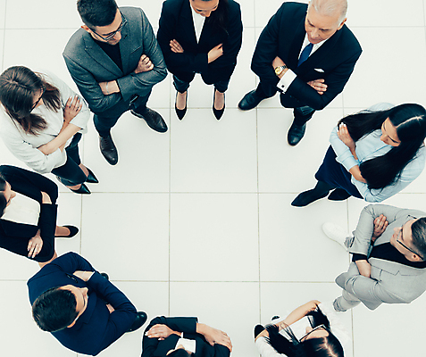 포토 JPG 해외이미지 직업 라이프스타일 여자 남자 컨셉 회사 비즈니스 사업가 통신 관계 협력 노동자 아이디어 함께함 실내 서기 사람 여러명 성인 사무실 우정 비즈니스맨 원형 그룹 연결 토론 동료 직원 경영자 리더 커뮤니티 청사진 경영 세미나 소셜 지원 해외포토 도형 다수 모션 내부 생활 친구 직장인 파일형식 이미지허브