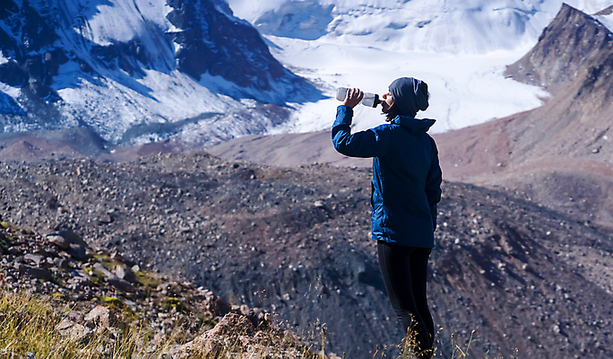 포토 JPG 해외이미지 라이프스타일 음료 스포츠 여행 캐나다 자국 자연 산 건강 국립공원 한명 야외 물 달리기 여행객 얼음 미국 힘 봄 등산 트래킹 하이킹 행성 자유 신선 플라스틱 라틴아메리카 산등성이 빙하 오르막 달리기선수 생태학 절정 카자흐스탄 눈내림 해외포토 자연요소 1 계절 공원 교육 아시아 컨셉 북아메리카 모션 재질 레저 눈_날씨 아메리카 사람 생활 우주 생태계 육상선수 파일형식 이미지허브