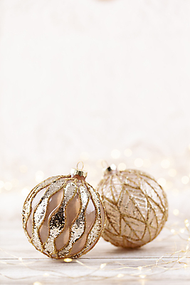 포토 JPG 해외이미지 전통 디자인 계절 백그라운드 크리스마스 겨울 공 새해 사람없음 장식 빛 축제 장식볼 축하 신용카드 황금 12월 보케 엽서 여의주 해외포토 기념일 컨셉 금융 날짜 편지 파일형식 이미지허브