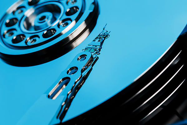 포토 JPG 해외이미지 산업 백그라운드 부분 표면 실내 사람없음 파란색 노트북 전자제품 컴퓨터 반사 상점 디지털 공책 자료 거울 장비 운전 정보 흰색 디스크 오픈 수리 묘사 오브젝트 파일 보안 전자 수납 깨짐 보관소 서버 지원 치유 하드웨어 해외포토 컬러 컨셉 모션 문구용품 안전 내부 질병 저장 파일형식 이미지허브