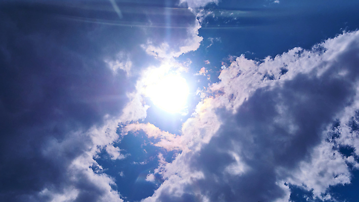 포토 JPG 해외이미지 구름 응시 계절 백그라운드 컨셉 자연 하늘 바람 날씨 추상 천사 풍경 사람없음 야외 여름 파란색 빛 햇빛 태양 뷰티 환경 맑음 어둠 꿈 자유 신성 격려 천국 내추럴 감탄 웅장함 해외포토 자연요소 시선 감정 컬러 무늬 모션 생태계 파일형식 이미지허브