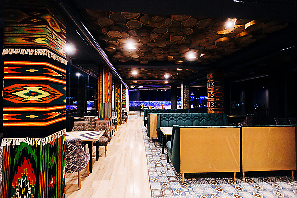 포토 JPG 해외이미지 디자인 벽 가구 백그라운드 장신구 창문 베개 호텔 휴가 휴식 아파트 프레임 실내 사람없음 내부 목재 장식 빛 수건 침실 방 흰색 침대 램프 직물 신선 잠 클래식 고급 천 서비스 만족 휴양지 부드러움 리빙 내추럴 정리함 스타일 해외포토 나무 감정 컬러 생활용품 컨셉 재료 침구 숙소 조명 주택 위생용품 장소 감각 파일형식 이미지허브