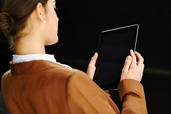 포토 JPG 해외이미지 백인 직업 1 헤어스타일 응시 옷 여자 비즈니스 성공 직장 한명 서기 사람 성인 야외 건물 사무실 뷰티 알약 유행 우주 재킷 비즈니스우먼 자신감 경영자 웨이브 경영 정중 직진 해외포토 서양인 건축물 시선 감정 컨셉 회사 모션 약 외투 직장인 리더 파일형식 이미지허브