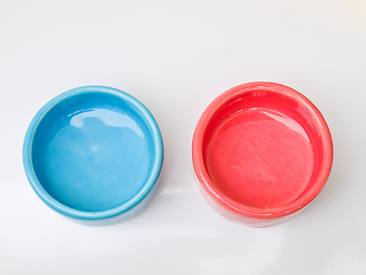 포토 JPG 해외이미지 분홍색 백그라운드 촛불 태국 손잡이 사람없음 장식 초록색 파란색 컬러풀 흰색 도자기 오브젝트 흰배경 촛대 수공예 강렬 고립 보유 핸드메이드 해외포토 아시아 컬러 초 공예 파일형식 이미지허브