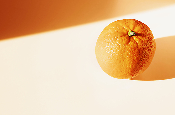 포토 JPG 해외이미지 스튜디오촬영 계절 음식 백그라운드 다이어트 오렌지 과일 재료 탁자 건강 그림자 사람없음 달콤 맛 날것 비타민 건강식 비타민C 숙성 식용 채식주의자 카피스페이스 비건 맛있는 해외포토 가구 컨셉 실내 공백 채식 영양소 파일형식 이미지허브