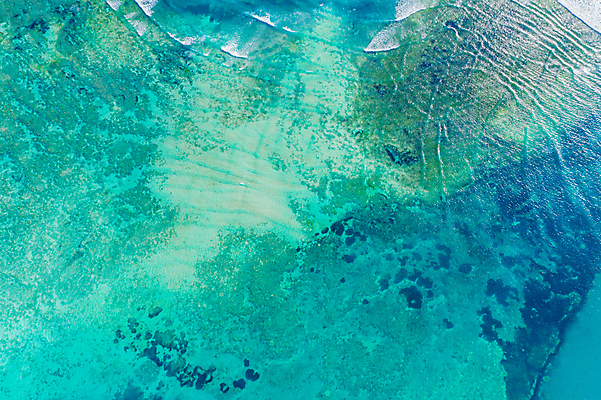 포토 JPG 해외이미지 디자인 파도 바다 자연 사람없음 야외 파란색 내추럴 항공촬영 해외포토 뷰포인트 컬러 생태계 파일형식 이미지허브