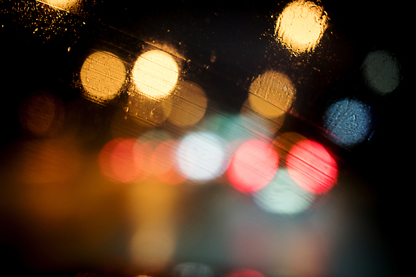 포토 JPG 해외이미지 도로 여행 백그라운드 이동 교통시설 모션 자동차 유리 추상 휴가 거리 사람없음 파란색 빛 컬러풀 검은색 어둠 도시 원형 도심 야간 저녁 소프트포커스 질감 정사각형 보케 택시 타운 블러 유흥 효과 해외포토 자연요소 도형 길 육상교통 컬러 교통 컨셉 무늬 승용차 재질 촬영기법 시설 파일형식 이미지허브