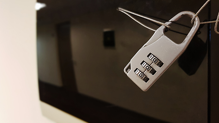 포토 JPG 해외이미지 백그라운드 컨셉 비즈니스 열쇠 자물쇠 안전 사람없음 숫자 문 금속 검은색 장비 흰색 오픈 퍼즐 닫기 암호 보호 은색 작음 비밀 절도 묘사 오브젝트 싱글 잠금 보안 다이얼 지퍼 고립 사생활 철강 해외포토 문자 컬러 모션 재질 범죄 크기 파일형식 이미지허브