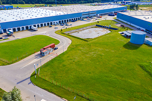 포토 JPG 해외이미지 산업 도로 비즈니스 교통시설 모션 안테나 사람없음 건물 화물 도시 상품 주식 교차로 창고 상업 머리위 지역 트랙터 수납 짐차 무거움 트레일러 슈퍼마켓 수입 조감도 터미널 해외포토 건축물 길 교통 통신 자동차 금융 상점 운송업 무게 농기계 시설 특수차량 파일형식 이미지허브