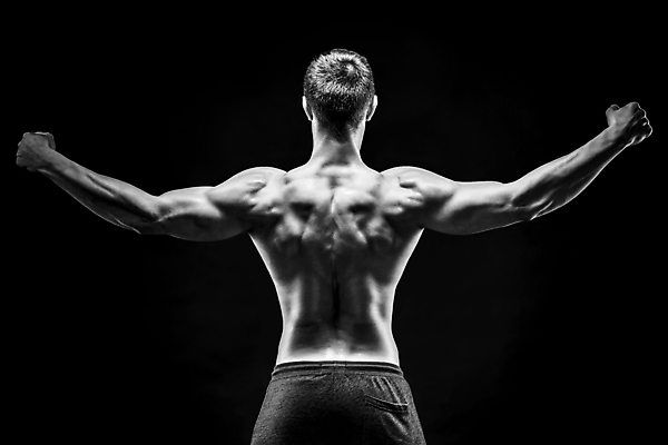 포토 JPG 해외이미지 남자 검은배경 팔벌리기 근육 흑백 한명 상반신 성인 뒷모습 주먹 보디빌더 근육질 성인남자한명만 해외포토 1 뷰포인트 백그라운드 모션 촬영기법 사람 검은색 보디빌딩 몸매 남자한명만 성인남자만 파일형식 이미지허브