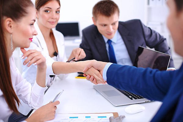 포토 JPG 해외이미지 직업 여자 남자 행복 회사 비즈니스 사업가 통신 성공 노동자 악수 함께함 관리 사람 여러명 사무실 쌓기 힘 성장 업무 비즈니스맨 그룹 메시지 동료 직원 리더 긍정 동맹 동의 지원 해외포토 감정 다수 컨셉 관계 모션 손짓 작업 직장인 파일형식 이미지허브