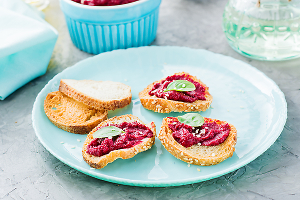 포토 JPG 해외이미지 접시 음식 빵 다이어트 채소 부분 탁자 샌드위치 마늘 이집트 요리 사람없음 식사 저녁식사 펼침 신선 사발 바게트 지중해 만취 먹기 크림 준비 반죽 점심식사 병아리콩 브루스케타 비트 아랍어 이스라엘 채식주의자 핸드메이드 비건 맛있는 튀르키예 해외포토 식기 아시아 바다 가구 모션 아프리카 콩 건강 사기그릇 채식 서아시아 술취함 파일형식 이미지허브