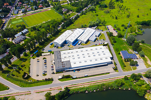 포토 JPG 해외이미지 공원 산업 도로 비즈니스 교통시설 자동차 안테나 사람없음 건물 트럭 화물 도시 센터 역 상품 정상 주식 컨테이너 창고 상업 머리위 지역 트랙터 수납 짐차 무거움 트레일러 물류 슈퍼마켓 드론 분배 수입 터미널 해외포토 건축물 공공시설 길 육상교통 교통 통신 금융 상점 운송업 무게 농기계 시설 특수차량 파일형식 이미지허브