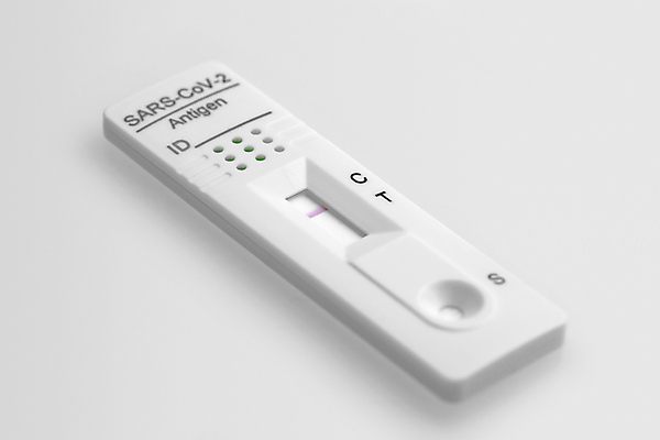 포토 JPG 해외이미지 건강 병원 실험 가면 한명 약 장비 시험 환자 의사 실험실 호흡기관 바이러스 결과 질병 분석 속도 긍정 감염 전염 미생물 튜브 면역력 백신 부정적 전염병 해외포토 1 교육 감정 컨셉 의학 생물 사람 의료진 장기_의학 파일형식 이미지허브