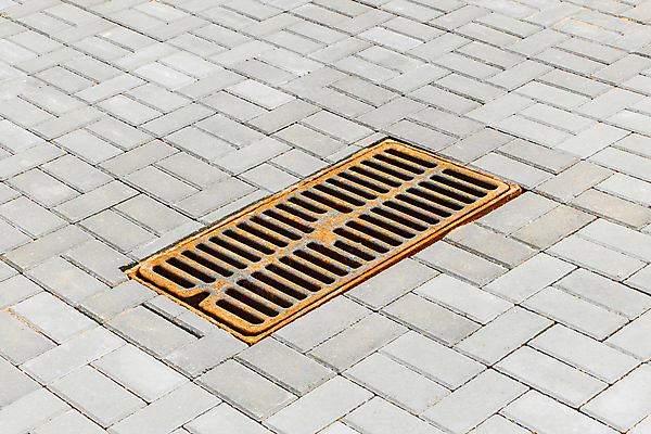 포토 JPG 해외이미지 디자인 산업 도로 백그라운드 패턴 표면 추상 거리 바닥 사람없음 물 금속 검은색 회색 덮개 뚜껑 흰색 도시 원형 구멍 거친 보행로 홍수 철 묘사 부식 질감 지하 타운 무거움 부화 유지 배수구 그런지 옛날 철강 캡모자 폐수 하수 해외포토 자연요소 도형 모자_잡화 길 컬러 무늬 교통시설 재질 환경오염 무게 자연재해 파일형식 이미지허브