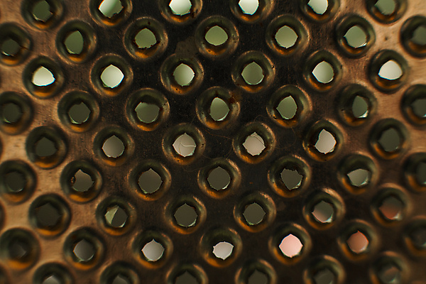 포토 JPG 해외이미지 백그라운드 가정 표면 주방용품 추상 요리 사람없음 금속 주방 검은색 기계 기구 공구 업무 구멍 거친 칼날 닫기 은색 자르기 묘사 오브젝트 싱글 질감 날카로움 스크래치 무생채 철강 해외포토 컬러 생활용품 무늬 모션 재질 도구 작업 파일형식 이미지허브