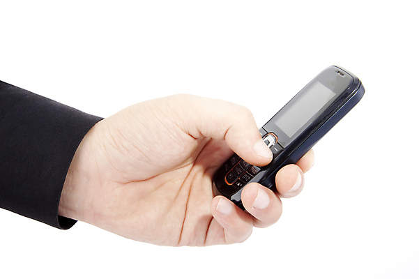 포토 JPG 해외이미지 손 남자 길 백그라운드 셔츠 비즈니스 통신 손가락 버튼 모바일 프레임 세포 기술 손바닥 사람 정장 사람없음 전자제품 스마트폰 숫자 스크린 공백 재킷 엄지손가락 코트 흰색 키보드 잡기 은색 연결 작음 자르기 전화기 부름 멀티미디어 고립 셀룰러 해외포토 문자 옷 컬러 상의 모션 신체부위 핸드폰 스마트기기 외투 크기 파일형식 이미지허브