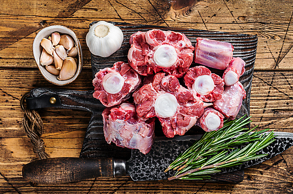 포토 JPG 해외이미지 음식 조각 백그라운드 재료 탁자 염소 뼈 건강 육류 스테이크 요리 사람없음 목재 빨간색 주방 식당 검은색 소고기 흰색 신선 소 그릴 수프 바비큐 자르기 준비 꼬리 날것 후추 양고기 생식 소꼬리 송아지고기 정육점 해외포토 나무 컬러 가구 식재료 포유류 모션 주방용품 서양음식 상점 향신료 파일형식 이미지허브