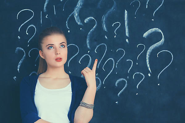 포토 JPG 해외이미지 모양 백인 학생 여자 교육 백그라운드 컨셉 상상 스트레스 아이디어 갈색머리 한명 사람 10대 머리 흰색 가리킴 좌절 선택 질문 심볼 흔적 사인 옵션 그림 분필 문제 진행 염원 잘못 헬프 혼란 해외포토 서양인 1 헤어스타일 감정 컬러 청소년 손짓 신체부위 도움 초크 파일형식 이미지허브