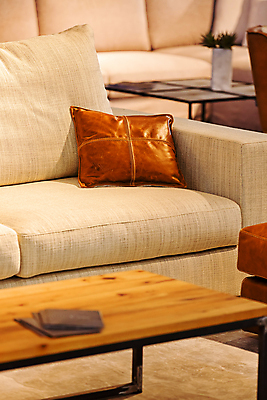 포토 JPG 해외이미지 디자인 가구 백그라운드 의자 가정 주택 실내 사람없음 내부 장식 소파 유행 방 흰색 휴게실 클래식 고급 우아함 싱글 질감 리빙 고립 스타일 해외포토 컬러 생활용품 컨셉 건물 파일형식 이미지허브