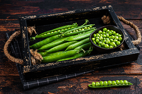 포토 JPG 해외이미지 실내 사람없음 담기 완두콩 꼬투리 나무쟁반 해외포토 모션 콩 쟁반 내부 목재 파일형식 이미지허브