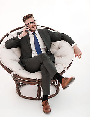 포토 JPG 해외이미지 직업 남자 행복 가구 백그라운드 비즈니스 사업가 통신 성공 모바일 사람 앉기 성인 사람없음 스마트폰 핸드폰 잡기 업무 작업 비즈니스맨 연결 무선전화기 전화기 스마트 경영자 전자 안락의자 부드러움 경영 고립 혼자 셀룰러 안락 해외포토 감정 생활용품 컨셉 의자 모션 전자제품 스마트기기 직장인 감각 리더 파일형식 이미지허브