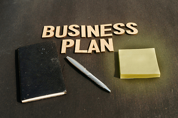 포토 JPG 해외이미지 직업 디자인 교육 백그라운드 컨셉 패턴 비즈니스 텍스트 통신 성공 수업 아이디어 직장 사람없음 목재 금융 사무실 펜 쪽지 공책 회색 정보 기록 신용카드 메시지 계획 고객 알림 심볼 책상 서비스 사인 문서 투자 상업 해결 경영 골 마케팅 소셜 프로젝트 카피스페이스 해외포토 나무 컬러 가구 무늬 회사 재료 문구용품 경제 필기구 공백 파일형식 이미지허브