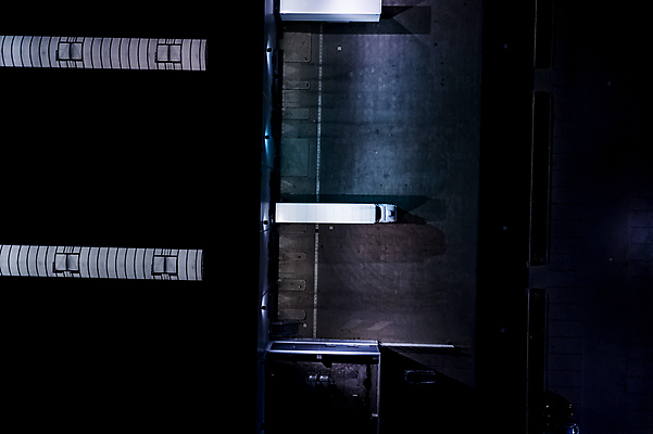 포토 JPG 해외이미지 공원 산업 도로 비즈니스 교통시설 자동차 안테나 사람없음 건물 트럭 화물 도시 센터 역 상품 정상 야간 주식 컨테이너 창고 상업 머리위 지역 트랙터 수납 짐차 무거움 트레일러 물류 슈퍼마켓 드론 분배 수입 터미널 해외포토 자연요소 건축물 공공시설 길 육상교통 교통 통신 금융 상점 운송업 무게 농기계 시설 특수차량 파일형식 이미지허브