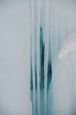 포토 JPG 해외이미지 주간 겨울 사람없음 야외 얼음 고드름 겨울풍경 해외포토 자연요소 계절 풍경 파일형식 이미지허브