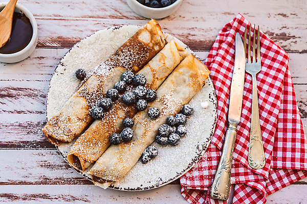 포토 JPG 해외이미지 전통 접시 열매 음식 백그라운드 재료 탁자 아침 디저트 건강 요리 사람없음 케이크 식당 초콜릿 식사 저녁식사 튀김 신선 뜨거움 원형 플랫 달콤 맛 아침식사 굽기 먹기 가득함 롤 레시피 아르헨티나 팬케이크 점심식사 폭식 얇은 페스츄리 핸드메이드 크레이프 캐러멜 맛있는 해외포토 주간 도형 식물 식기 빵 가구 컨셉 모션 상점 남아메리카 구이 파일형식 이미지허브