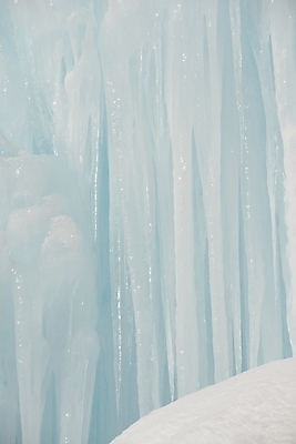 포토 JPG 해외이미지 주간 겨울 사람없음 야외 얼음 차가움 고드름 겨울풍경 해외포토 자연요소 계절 풍경 파일형식 이미지허브