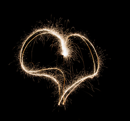 포토 JPG 해외이미지 모양 디자인 행복 텍스트 불 휴가 불꽃 폭죽 발렌타인데이 사랑 사람없음 장식 빛 숫자 노란색 검은색 축제 하트 축하 황금 야간 심볼 사인 빛망울 연소 해외포토 자연요소 문자 감정 컬러 컨셉 데이이벤트 파일형식 이미지허브