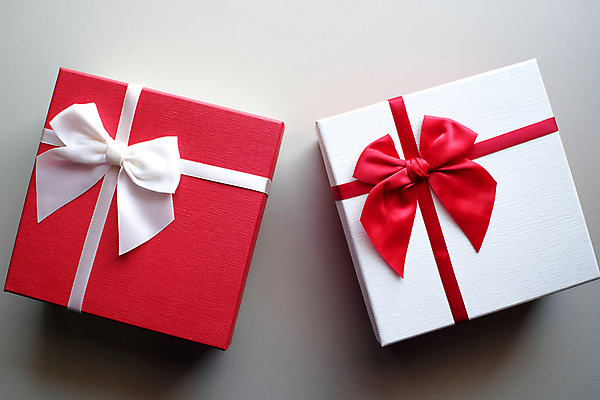 포토 JPG 해외이미지 모양 디자인 커플 기념일 꽃 행복 리본 결혼 백그라운드 컨셉 크리스마스 데이트 결혼식 휴가 기념 발렌타인데이 선물 사랑 미술 이벤트 사람없음 장식 빨간색 빛 상자 뷰티 장미 우주 놀람 낭만 흰색 하트 축하 인사 신용카드 생일 날짜 성자 정상 심볼 활 해외포토 식물 감정 종교 컬러 관계 데이이벤트 문화예술 표정 금융 예절 파일형식 이미지허브