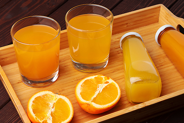 포토 JPG 해외이미지 단면 귤 실내 사람없음 과일주스 오렌지주스 나무쟁반 나무배경 해외포토 백그라운드 과일 쟁반 내부 목재 주스 파일형식 이미지허브