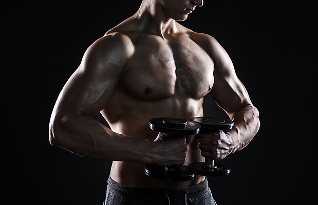 포토 JPG 해외이미지 남자 검은배경 근육 한명 들기 상반신 성인 옆모습 아령 보디빌더 근육질 성인남자한명만 해외포토 1 뷰포인트 백그라운드 모션 사람 검은색 보디빌딩 몸매 남자한명만 성인남자만 파일형식 이미지허브