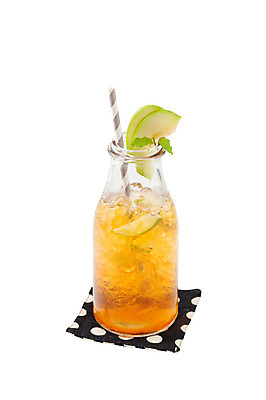 포토 JPG 해외이미지 전통 음료 클리핑패스 음식 백그라운드 과일 유리 건강 손잡이 요리 사람없음 물 여름 상점 식당 얼음 줄무늬 카페 추위 수확 흰색 신선 칵테일 고명 액체 고급 차 달콤 맛 사과 민트 상쾌 밀짚 고립 핸드메이드 스타일 맛있는 해외202004 얼림 해외포토 자연요소 계절 감정 컬러 컨셉 무늬 농업 재질 주류 짚 허브 파일형식