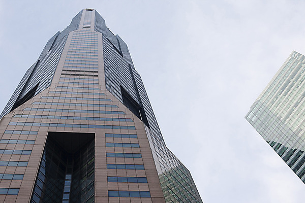 포토 JPG 해외이미지 모양 디자인 외관 산업 벽 백그라운드 패턴 비즈니스 건축양식 창문 유리 하늘 추상 미래 바닥 주택 프레임 사람없음 야외 건물 금융 파란색 빛 사무실 반사 금속 흰색 도시 재산 파편 묘사 런던 기하학 싱가폴 진짜 철강 해외202004 해외포토 건축물 건축 아시아 컬러 컨셉 무늬 재질 영국 경제 파일형식