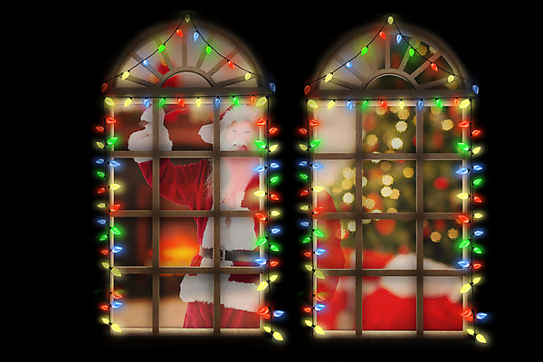 포토 JPG 해외이미지 백인 라이프스타일 노년 남자 행복 크리스마스 거실 창문 가정 전등 아파트 주택 선물 한명 장식 빨간색 빛 컬러풀 크리스마스트리 산타클로스 축제 종 흰색 축하 소프트포커스 벽난로 자루 전나무 빛망울 노인남자한명만 해외202004 해외포토 서양인 나무 1 기념일 감정 컬러 컨셉 조명 촬영기법 사람 성인 건물 생활 남자한명만 노인남자만 파일형식