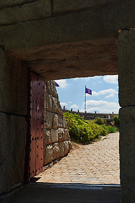 포토 JPG 주간 여행 한국건축 유적지 풍경 사람없음 야외 관광지 봄 문화재 깃발 성 역사 한국사 성벽 강화도 국내여행 명승지 사적지 강화초지진 국내포토 자연요소 건축물 계절 건축 고건축 인천 파일형식